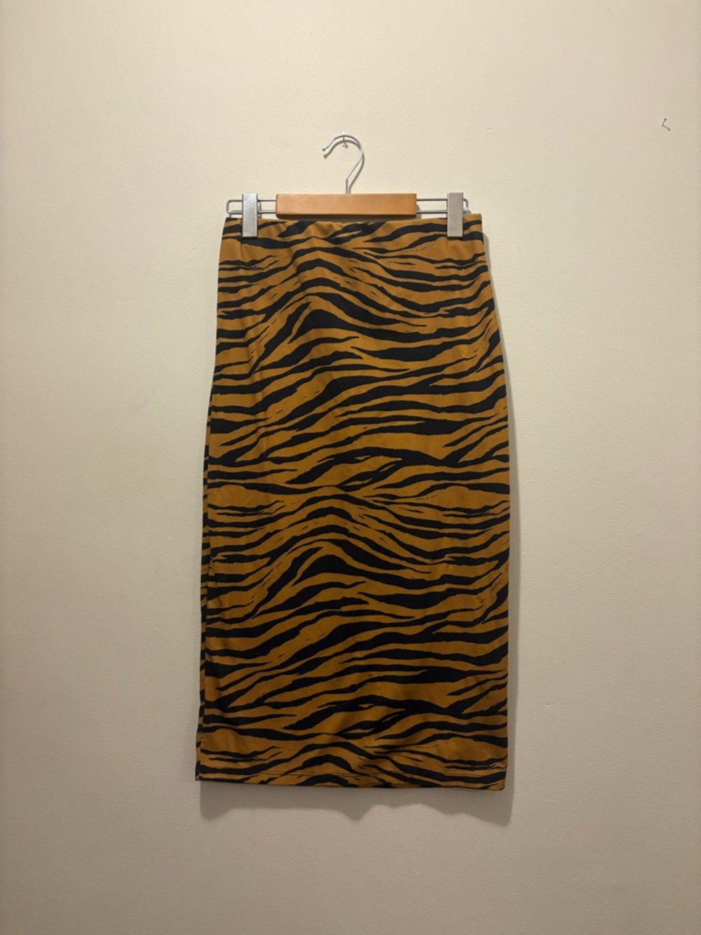 Zara Tiger-Print Midi Pencil Skirt in Mustard and Black